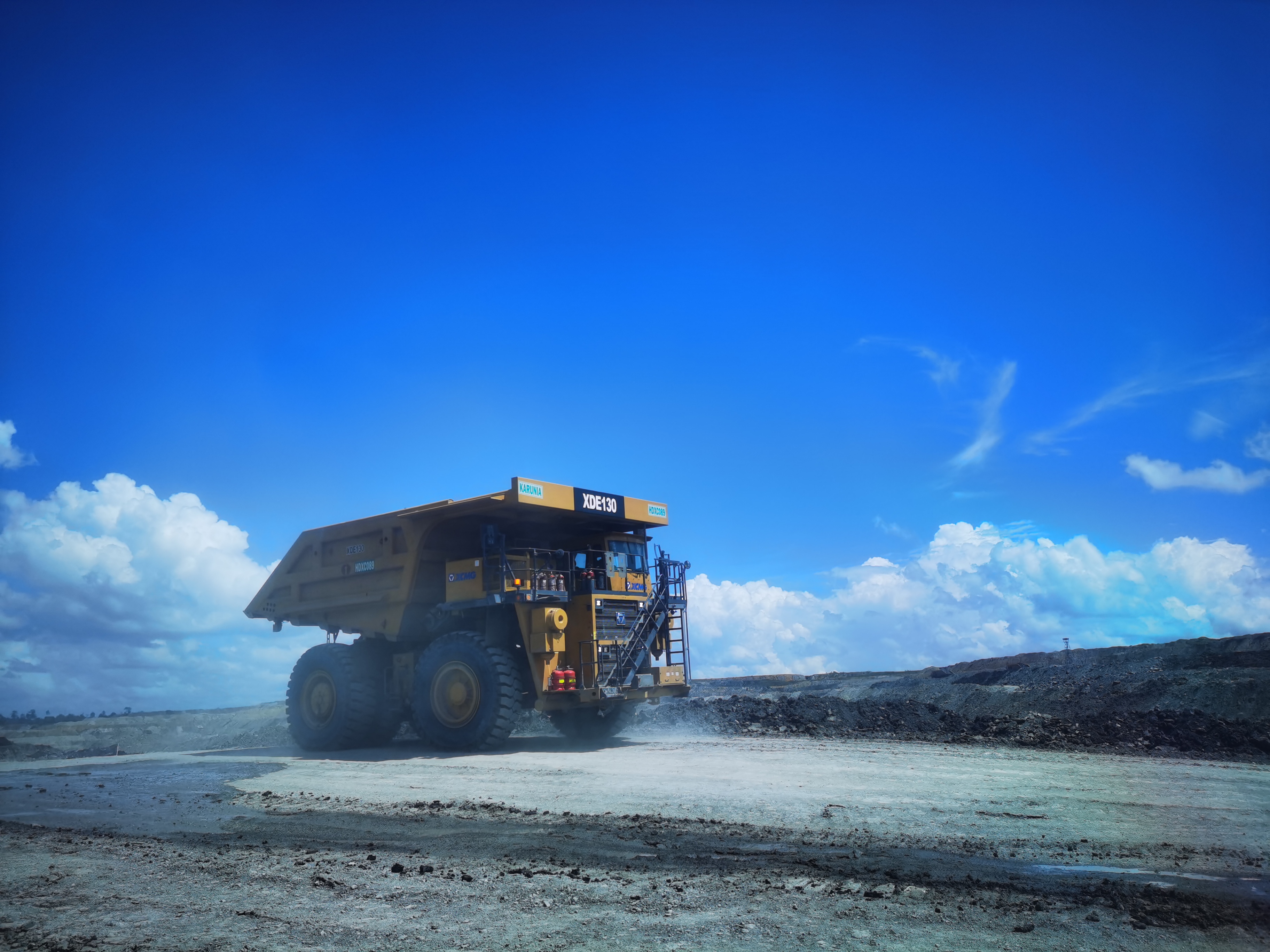 矿业报国，效率传奇！徐工星辰影视免费观看100台+扎根高原