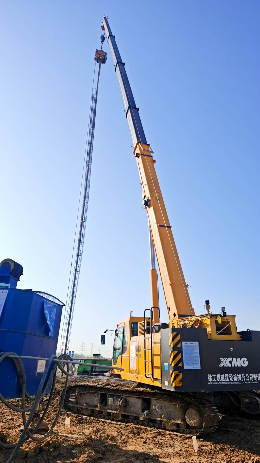 听说工地来了个“巨能扛”？这波操作稳了！XGTC30L5吊装钢筋笼现场纪实